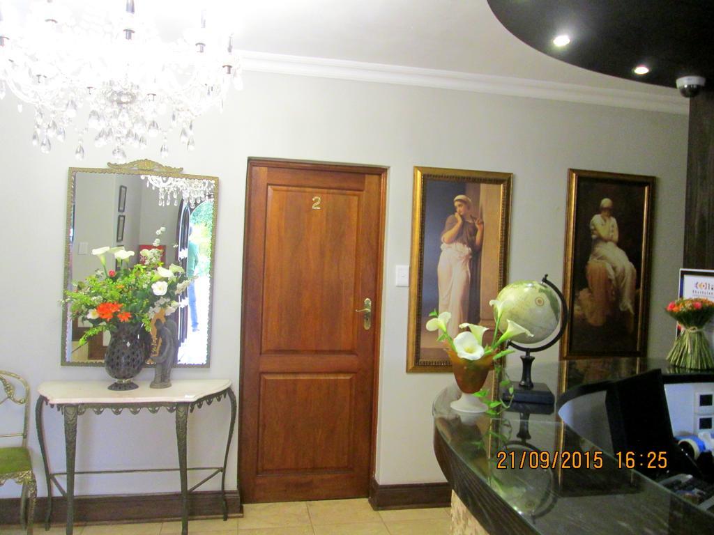 Or Tambo Guest House Kempton Park Exterior photo